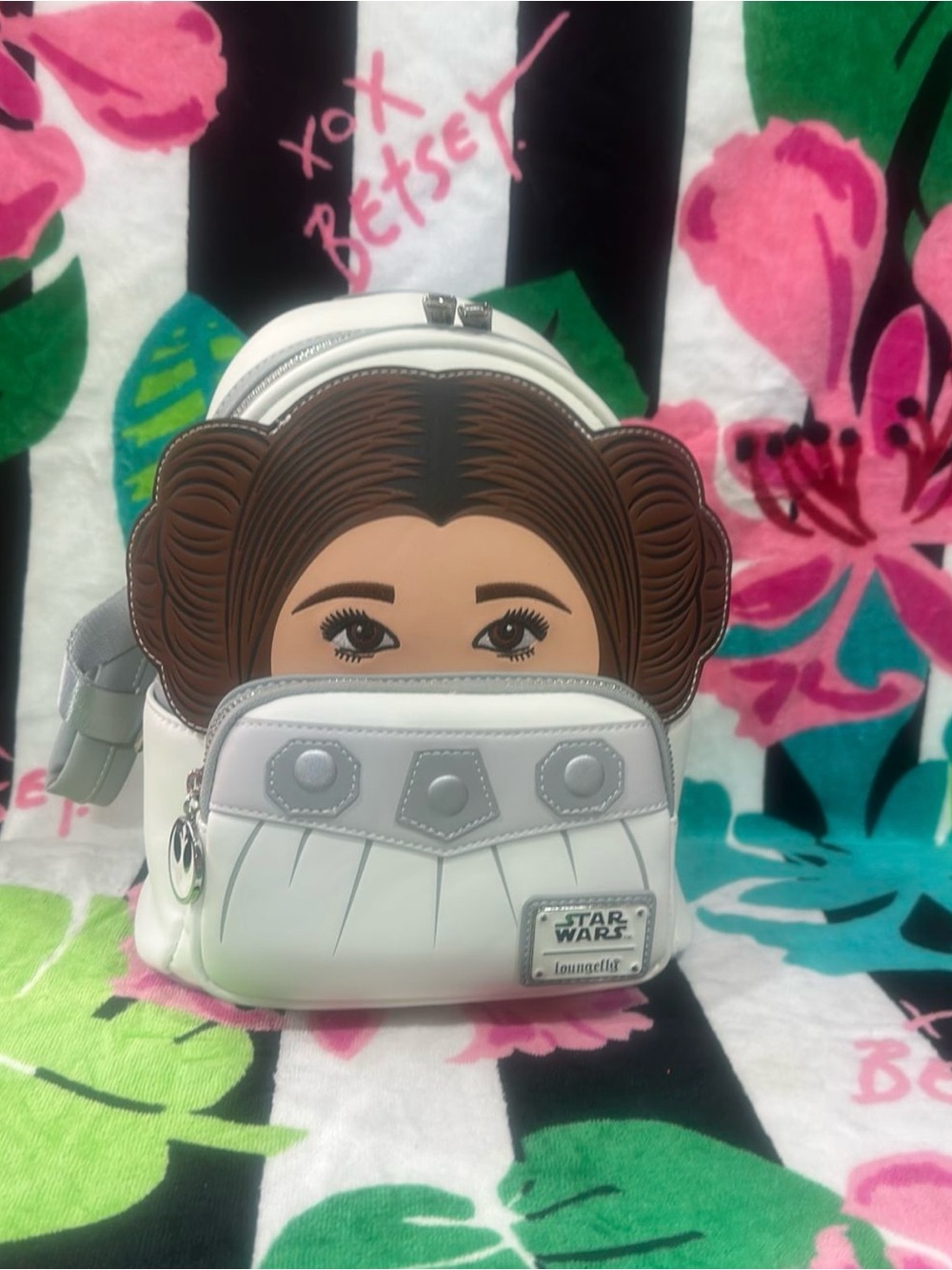 Loungefly Star Wars Princess Leia Mini Backpack - White